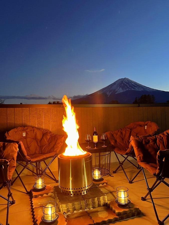 ヴィラ山間堂 Terrace Villa Bbq Bonfire Fuji View Annovillas Fujikawaguchiko Extérieur photo
